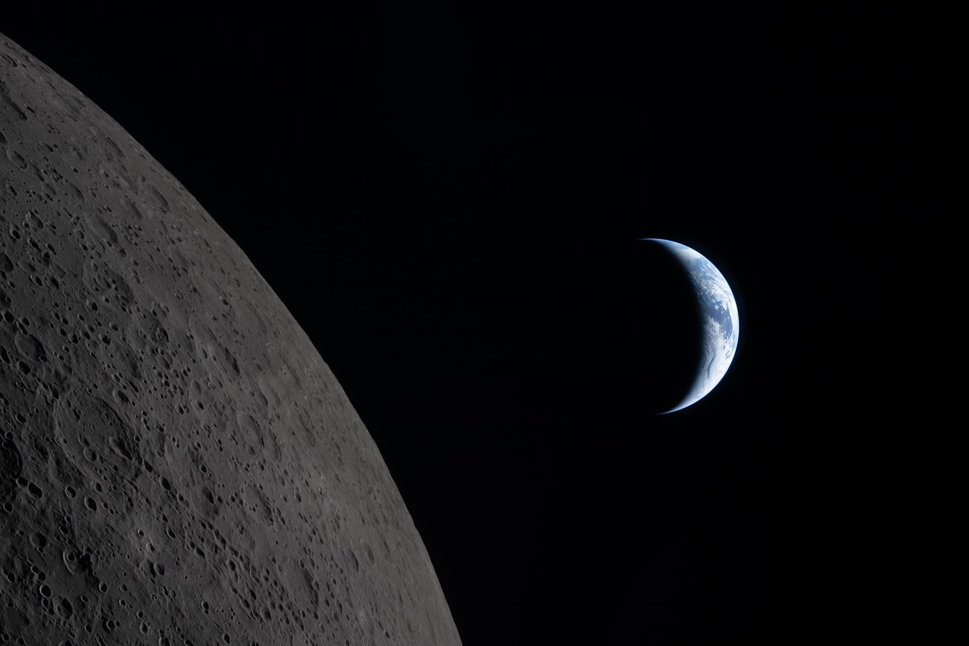 moon-earth